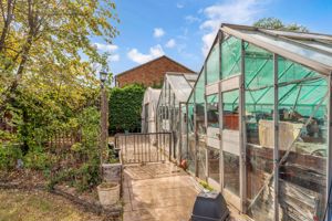 Photo 33- click for photo gallery